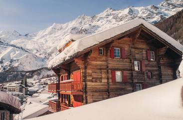 Hütte für 4 Personen, mit Balkon und Ausblick, kinderfreundlich in Saas-Fee