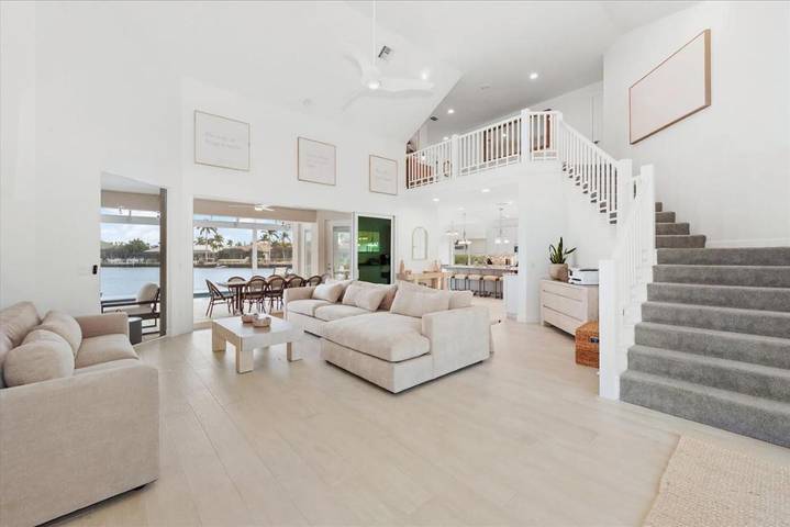Holiday home for 8 people, with pool and balcony - 1