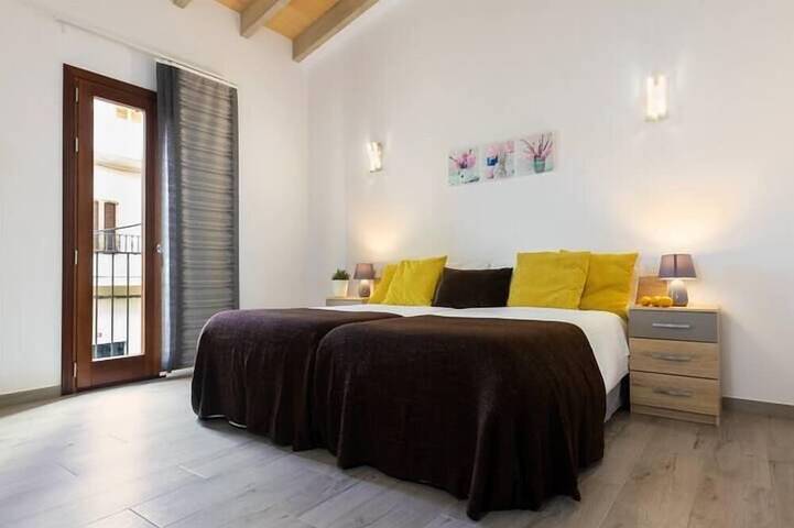 Can Caragol in Sineu, Interior de Mallorca