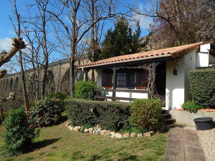 Chalet pour 3 personnes, avec vue et jardin