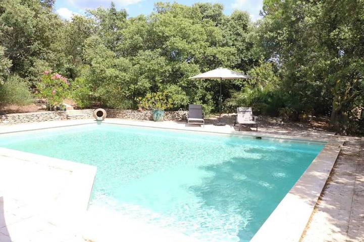 Villa pour 8 personnes, avec jardin et terrasse à L'Isle-sur-la-Sorgue