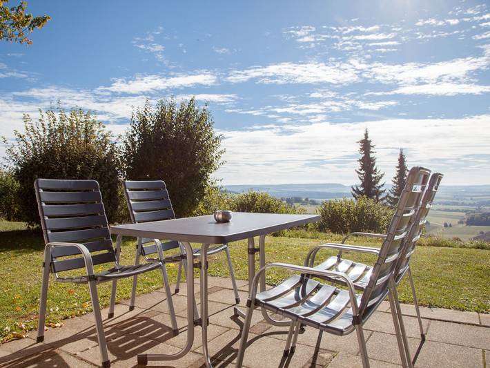 Bungalow für 4 Personen, mit Terrasse und Garten in Bad Dürrheim