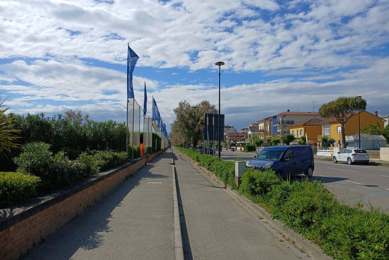 Appartement entier, Appartement de vacances pour 4 personnes avec balcon/terrasse in Cervia, Province de Ravenne