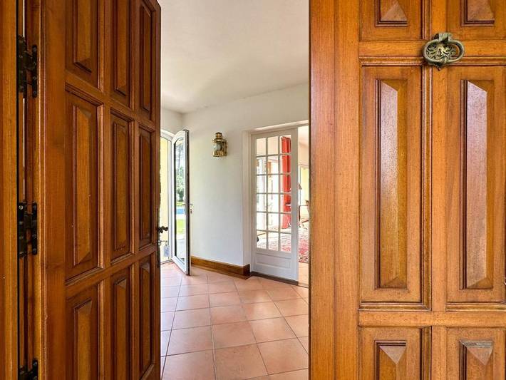 Location de vacances pour 8 personnes, avec piscine ainsi que terrasse et jardin dans Zoo La Palmyre - 2