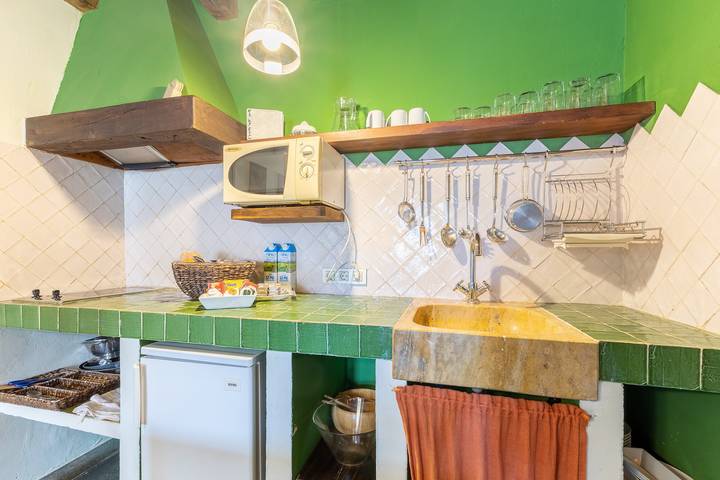 Casa rural 'Alojamiento Hercules' con vistas a la montaña, balcón y Wi-Fi in Braojos de la Sierra, Provincia de Madrid