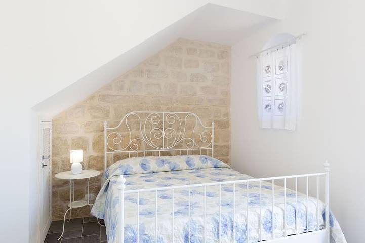 Armonia, a Donnalucata: unità indipendente in villa, piscina, wifi, BBQ, AC.... in Scicli, Provincia di Ragusa