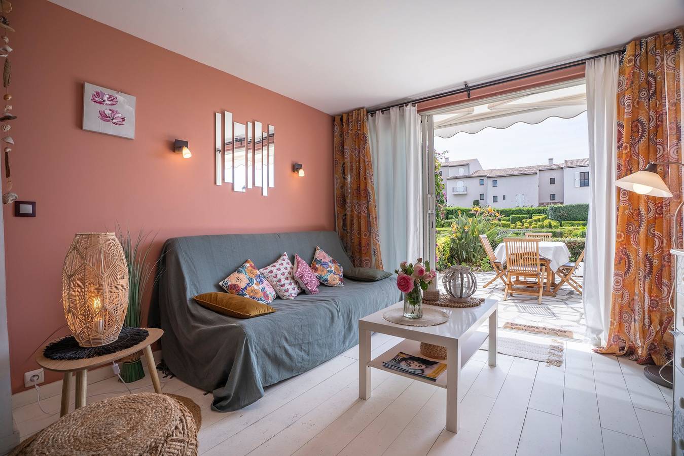 Appartement entier, Magnifique Appartement T2 vue Mer et Wi-fi in La Coudoulière, Six-Fours-les-Plages