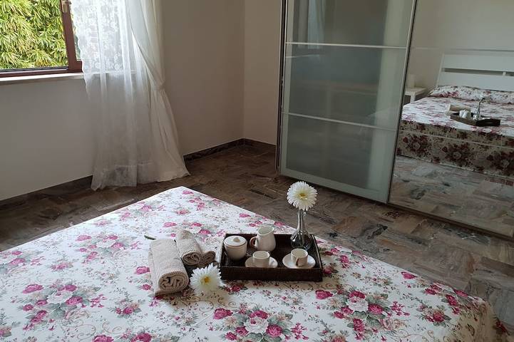 Located about 2 km from the sea acasadiemy is the ideal place for families in Pulsano, Golfo di Taranto