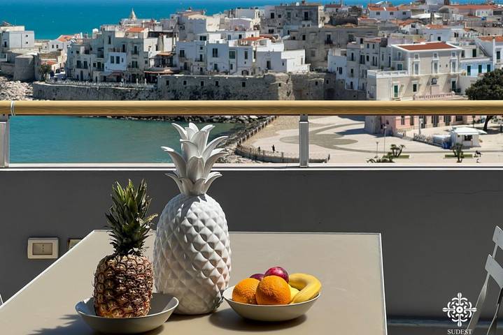 Ferienwohnung für 4 Personen, mit Meerblick und Balkon/Terrasse in Vieste