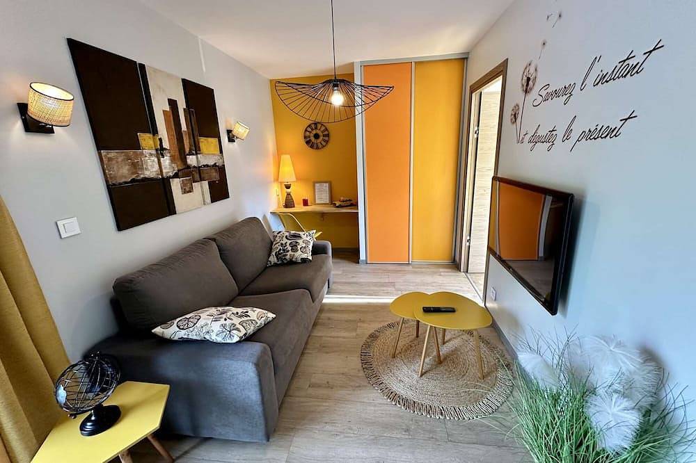 Appartement entier, Yellow cab 3* climatisé avec terrasse et vue montagne in Drumettaz-Clarafond, Région de Chambéry