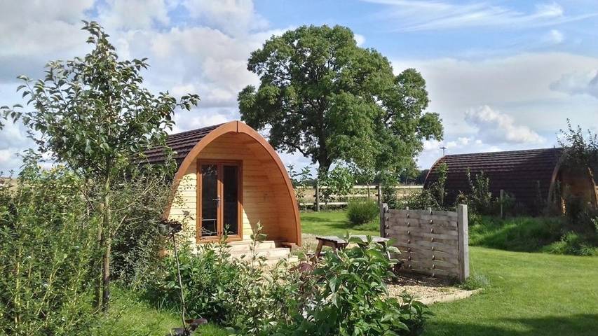 Camping für 4 Personen, mit Terrasse und Garten sowie Ausblick in The Cotswolds