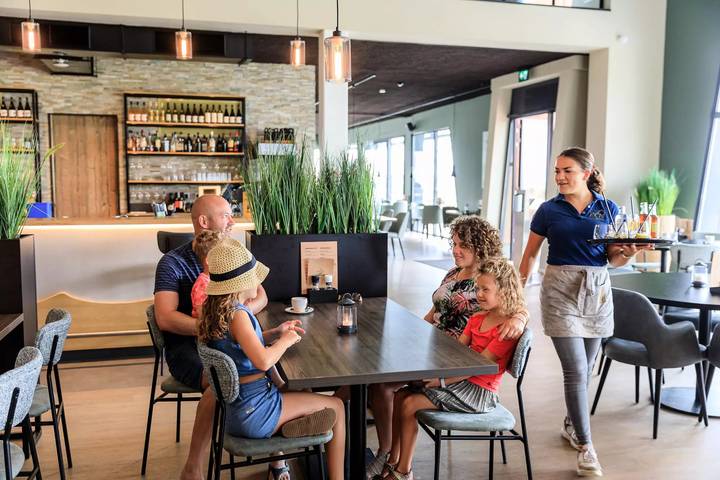 Camping für 6 Personen, mit Pool, mit Haustier in Kamperland - 4