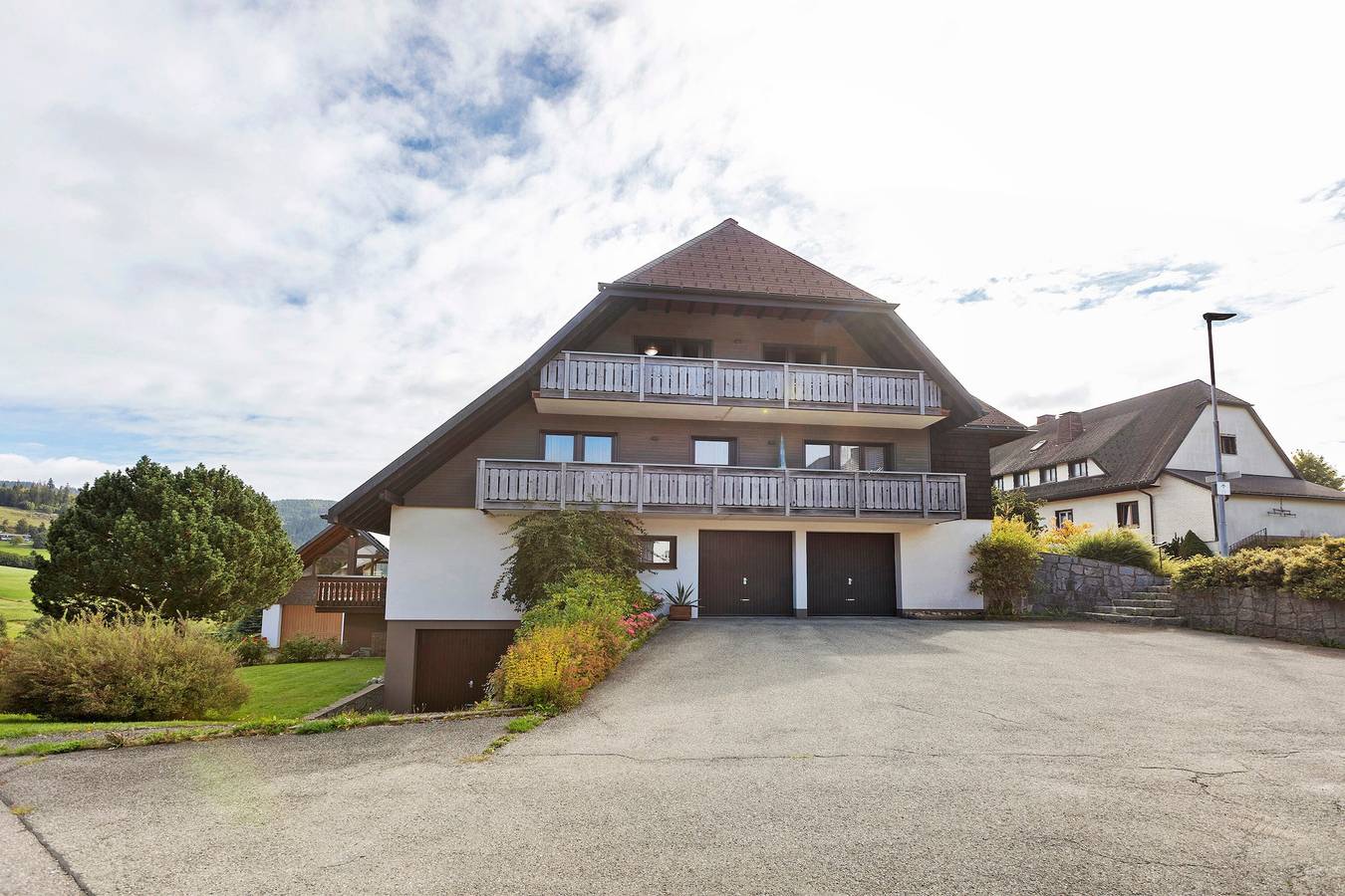 Ganze Wohnung, Ferienwohnung 'Enzian' mit Bergblick, Gemeinschaftsgarten und Wlan in Bernau im Schwarzwald, Südschwarzwald