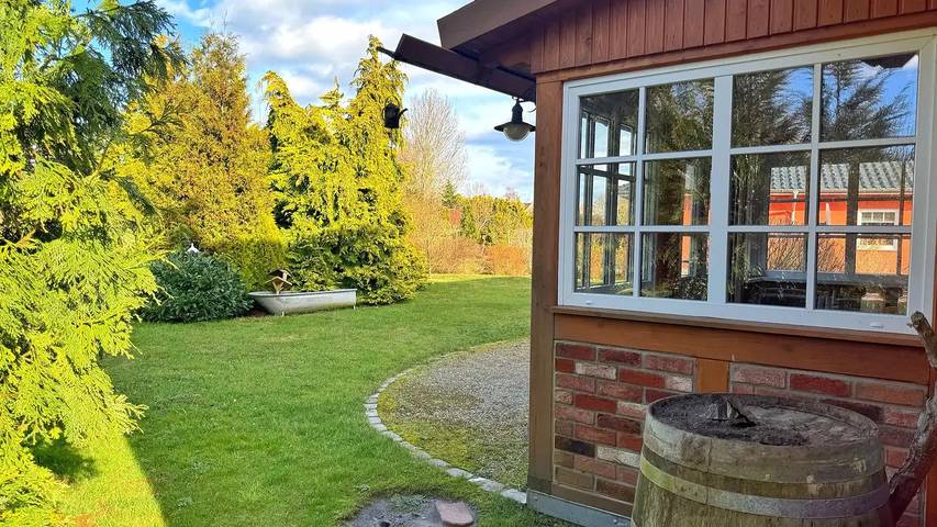 Ferienhaus für 8 Personen, mit Garten und Sauna sowie Pool und Terrasse, mit Haustier auf Rügen - 2