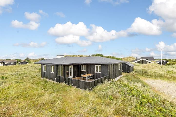 Feriehus for 4 personer, med terrasse i Søndervig