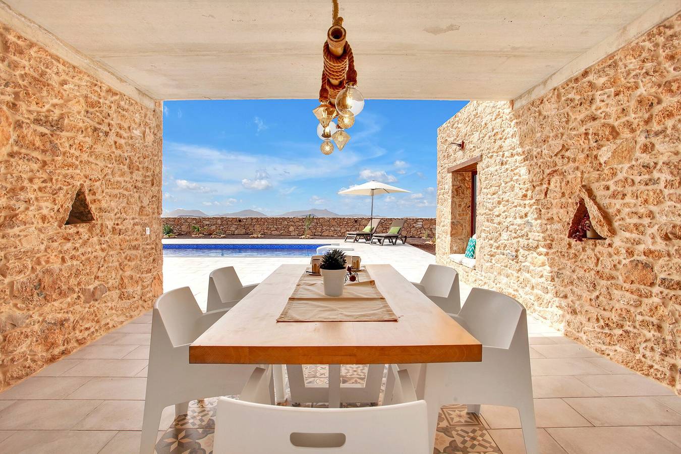 Maison de vacances Villa Rural Sajoná avec vue sur la mer, piscine et Wi-Fi in Tiscamanita, Tuineje