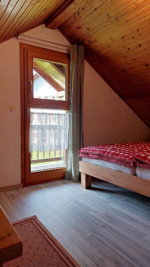 Ferienhaus für 4 Personen, mit Balkon und Terrasse sowie Garten und Ausblick in Peißenberg - 3