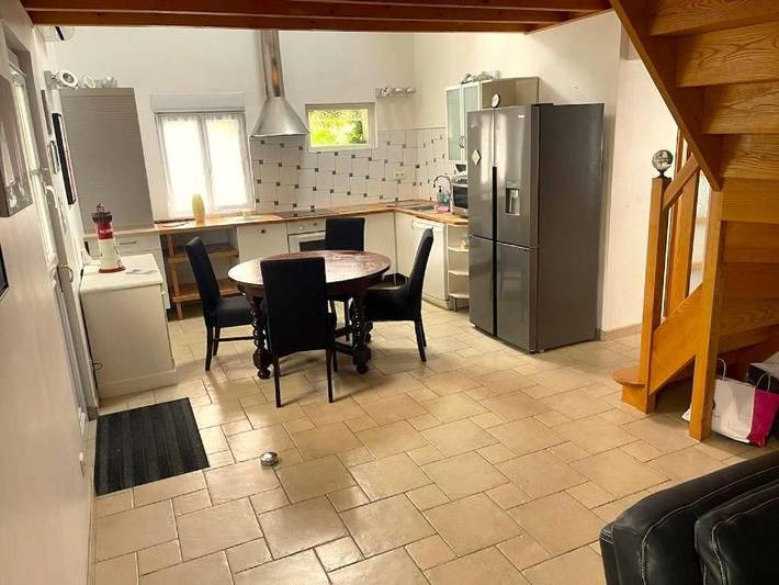 Gîte pour 4 personnes, avec Terrasse dans Plage Longchamp - 2