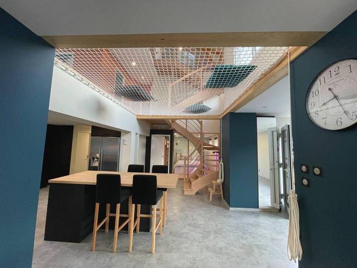 Location de vacances pour 14 personnes, avec Terrasse ainsi que Jardin et Vue à Le Puy-en-Velay