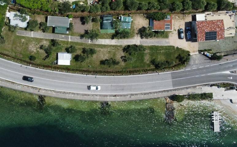 Camping per 4 persone, con Terrazza e Giardino a Brenzone