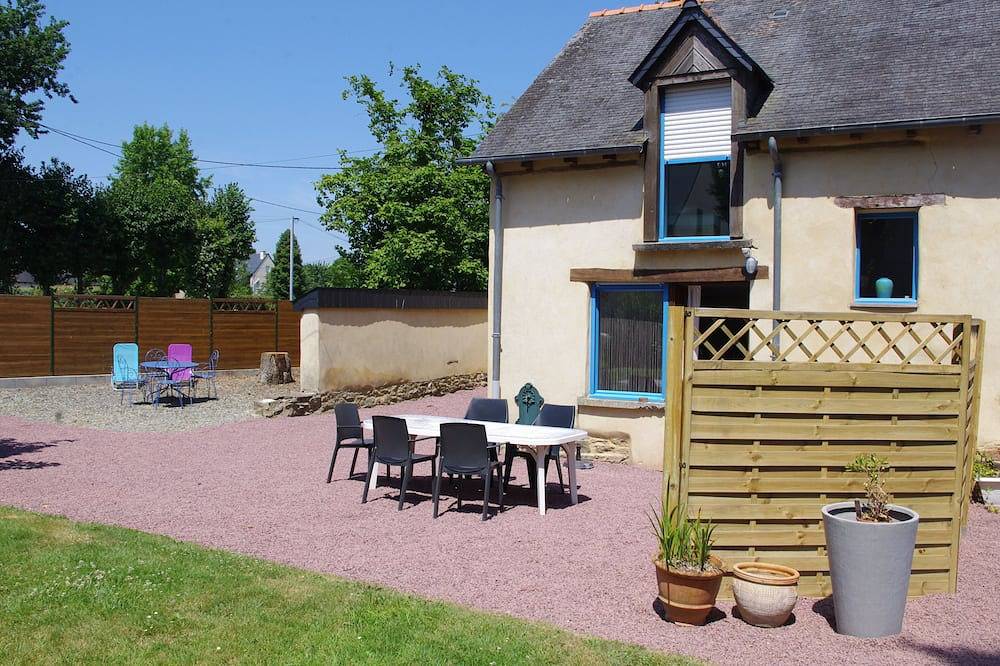 Maison de Vacances au Coeur de Broceliande in Saint-Méen-le-Grand, Région de Rennes