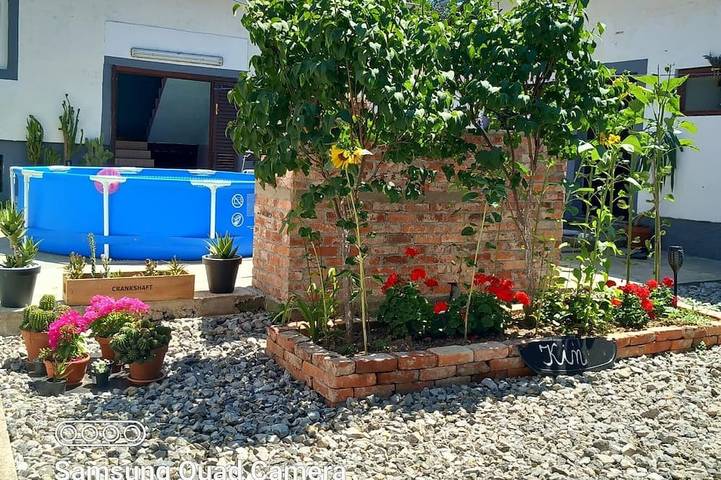 Ferienhaus für 8 Personen, mit Terrasse und Garten, mit Haustier