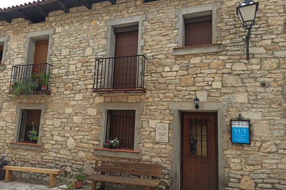 House Mercedes Puertomingalvo in Puertomingalvo, Teruel und Umgebung