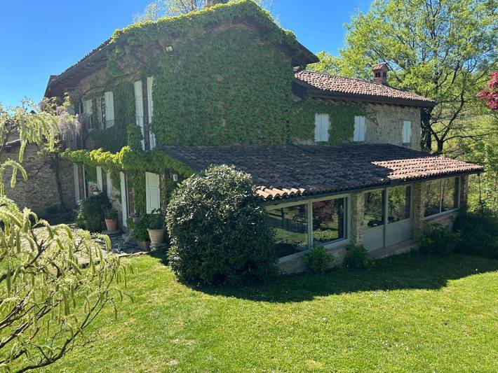 Location de vacances pour 4 personnes, avec piscine ainsi que jardin et vue à Lerma