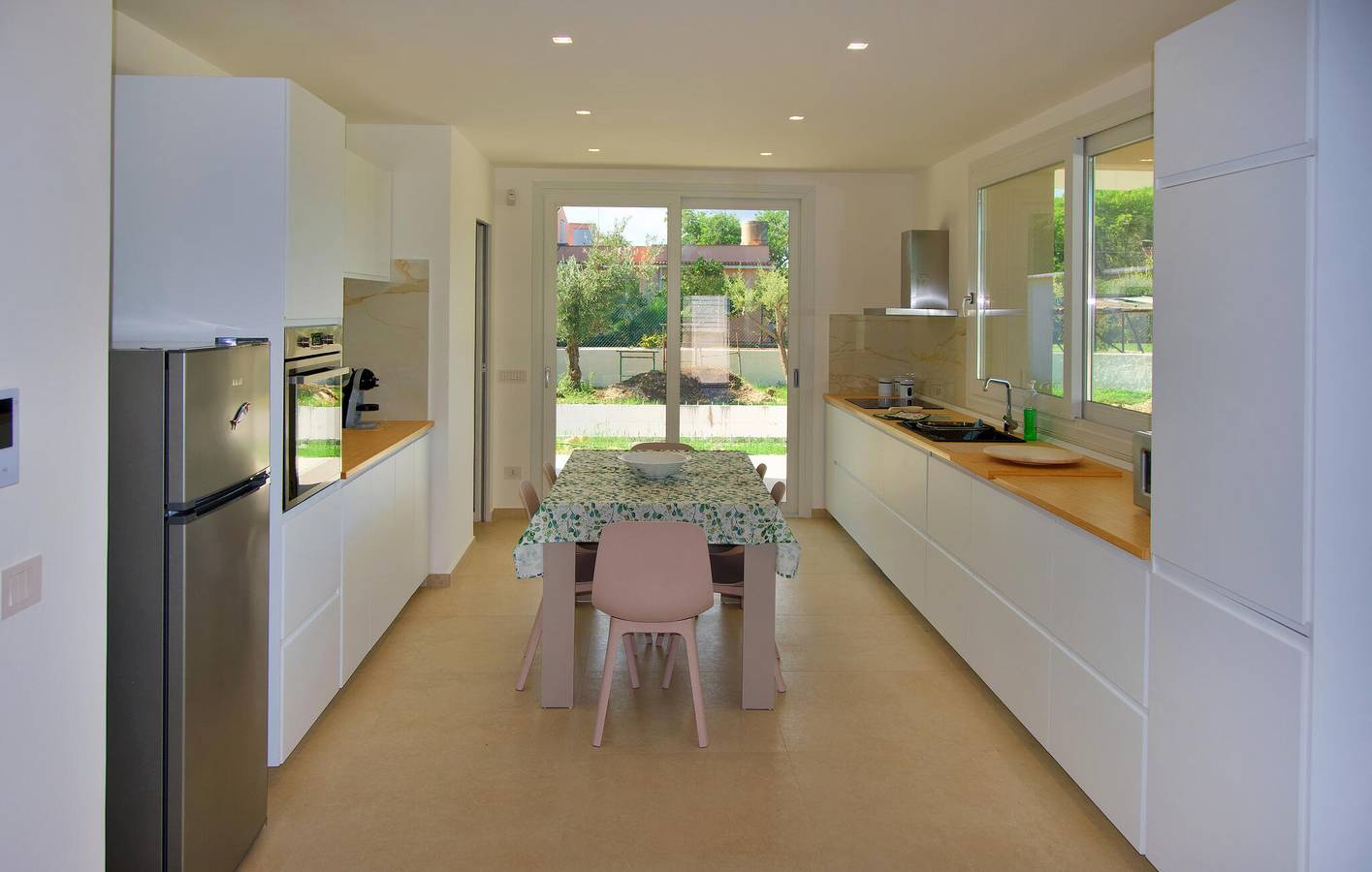 Apartamento en primera línea de playa con piscina y aparcamiento in Augusta (Sicilia), Augusta (Municipio)