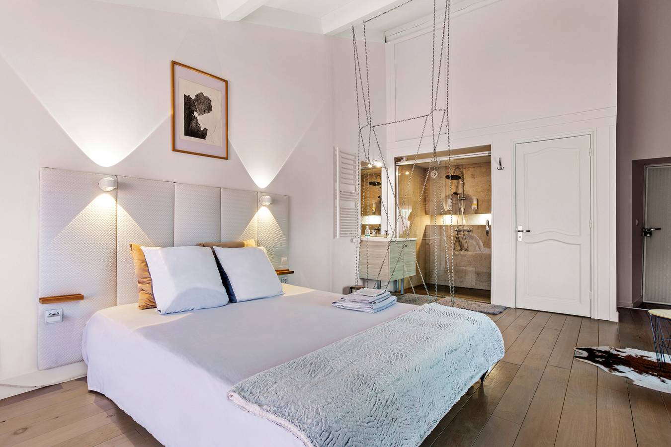 Provençal Escape at Mas J des Sens: Charm and Comfort in the Heart of Provence in Le Val, Brignoles region