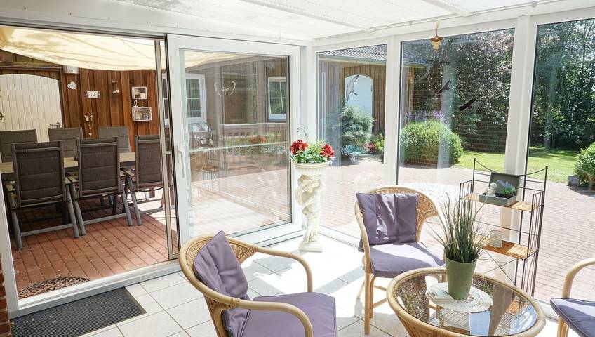 Ferienhaus für 8 Personen, mit Terrasse und Garten in Tetenbüll