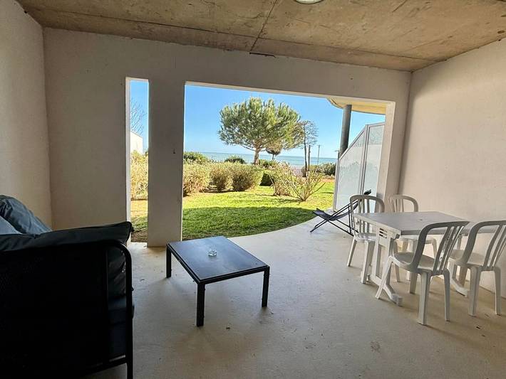 Appartement de vacances pour 4 personnes, avec piscine et terrasse