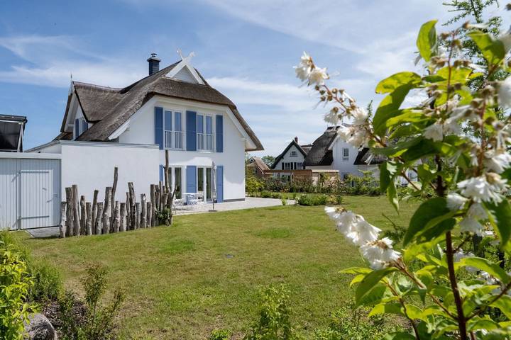 Ferienhaus für 8 Personen, mit Balkon und Terrasse sowie Garten und Sauna in Puddemin, Poseritz