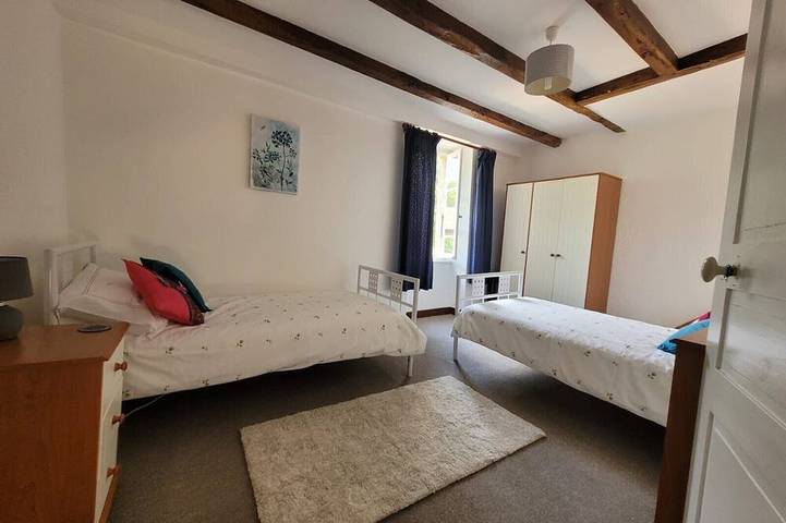 Location de vacances pour 6 personnes, avec balcon et jardin à Saint-Mathieu - 4