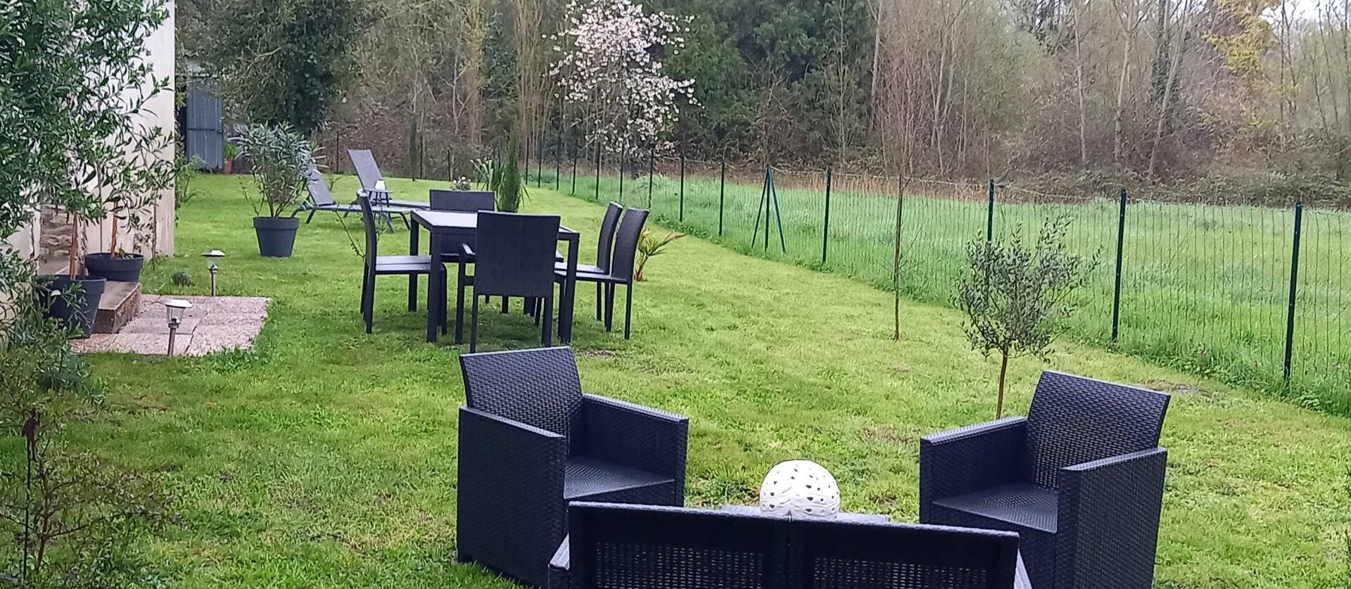 Maison de Vacances 'Pause Bucolique En Sologne' avec Jardin Privé et Wi-Fi in Gy-en-Sologne, Sologne