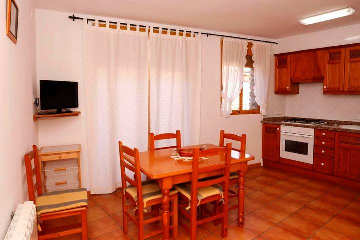 Casa rural para 4 personas, con balcón en Els Ports - 3