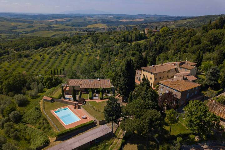 Appartamento intero, Appartamento toscano con vista mozzafiato a Iano in Montaione, Firenze province