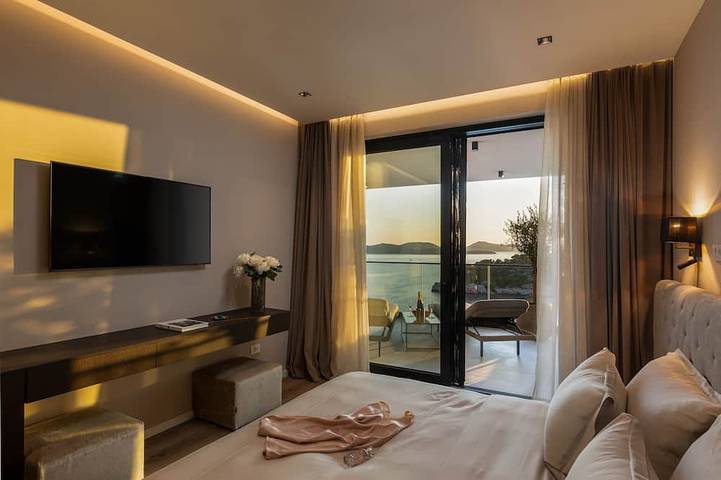 Ganze Wohnung, Luxus Apartment D&D mit Meerzugang in Zaton, Grad Dubrovnik