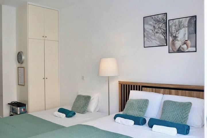 Ferienwohnung für 3 Personen, mit Pool in Paphos