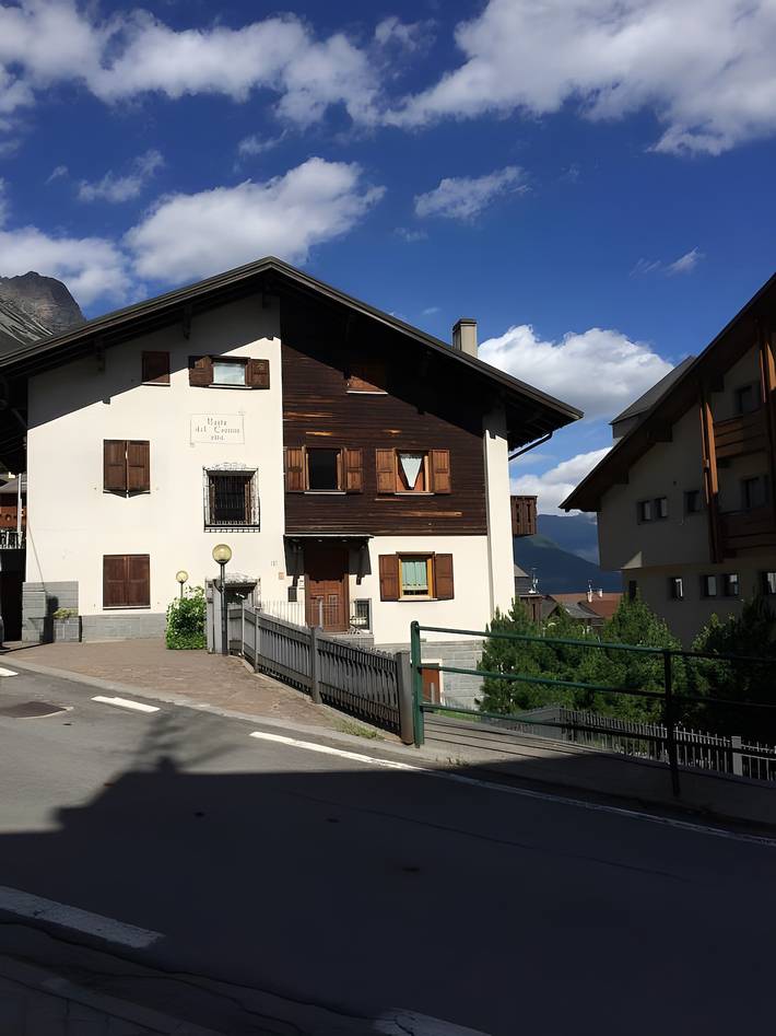 Appartamento '1' con vista montagna, giardino condiviso e Wi-Fi in Isolaccia, Valdidentro