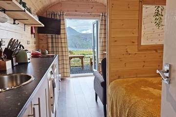 Glamping for 2 People in Highlands, Scotland, Photo 2