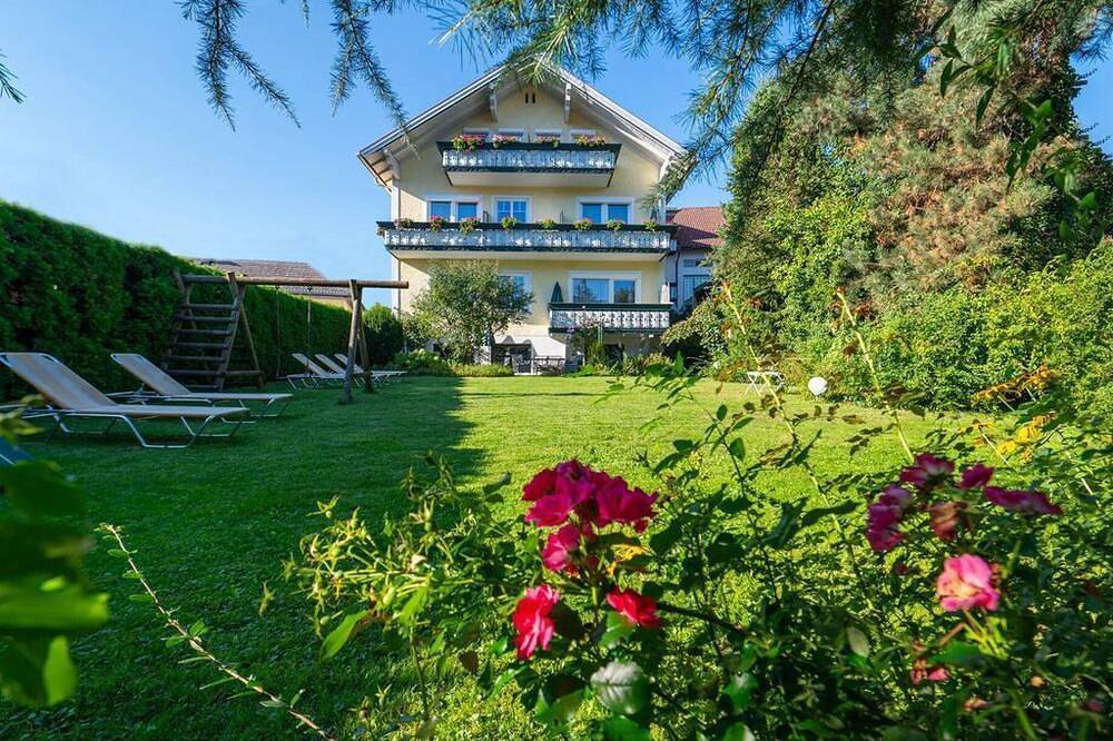 Doppelzimmer mit Dusche/wc - Pension & Appartements Ertl in Seeboden, Oberkärnten