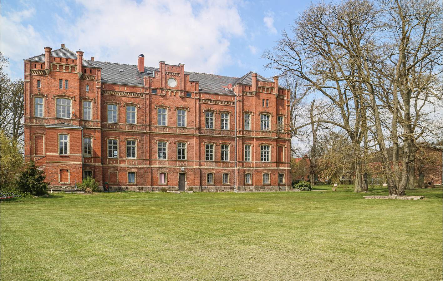 Ganze Ferienwohnung, Gemütliche Wohnung in der Nähe von Krakau See mit Parkplatz in Alt Sammit, Krakow am See