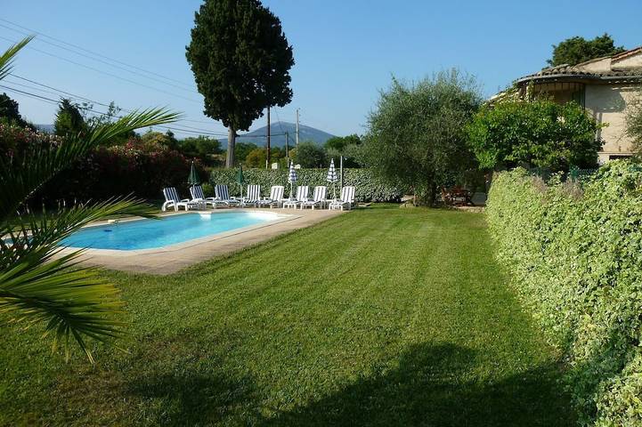 Villa pour 8 personnes, avec Balcon et Jardin