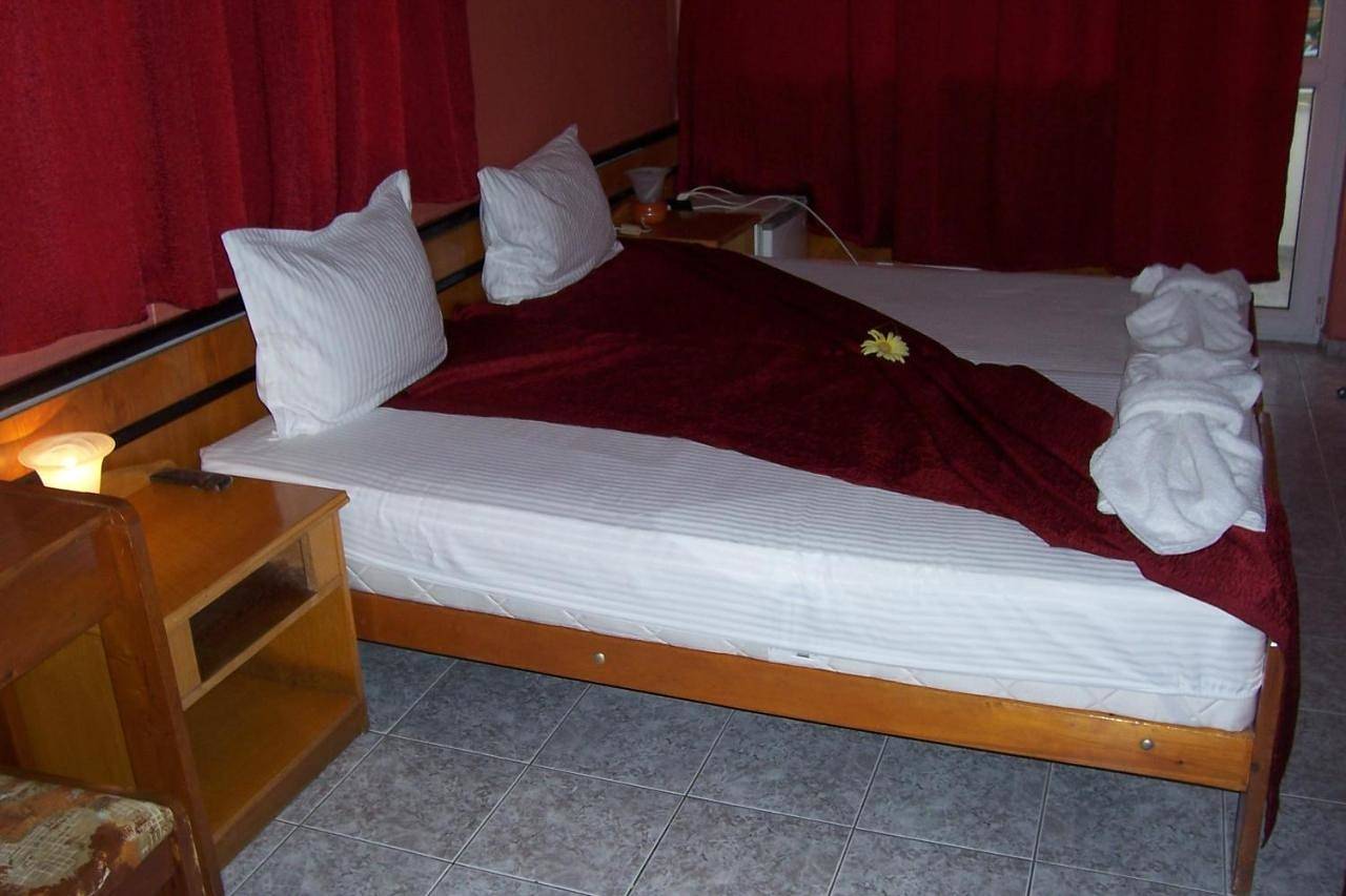 Nelly Guest House in Ravda, Nessebar