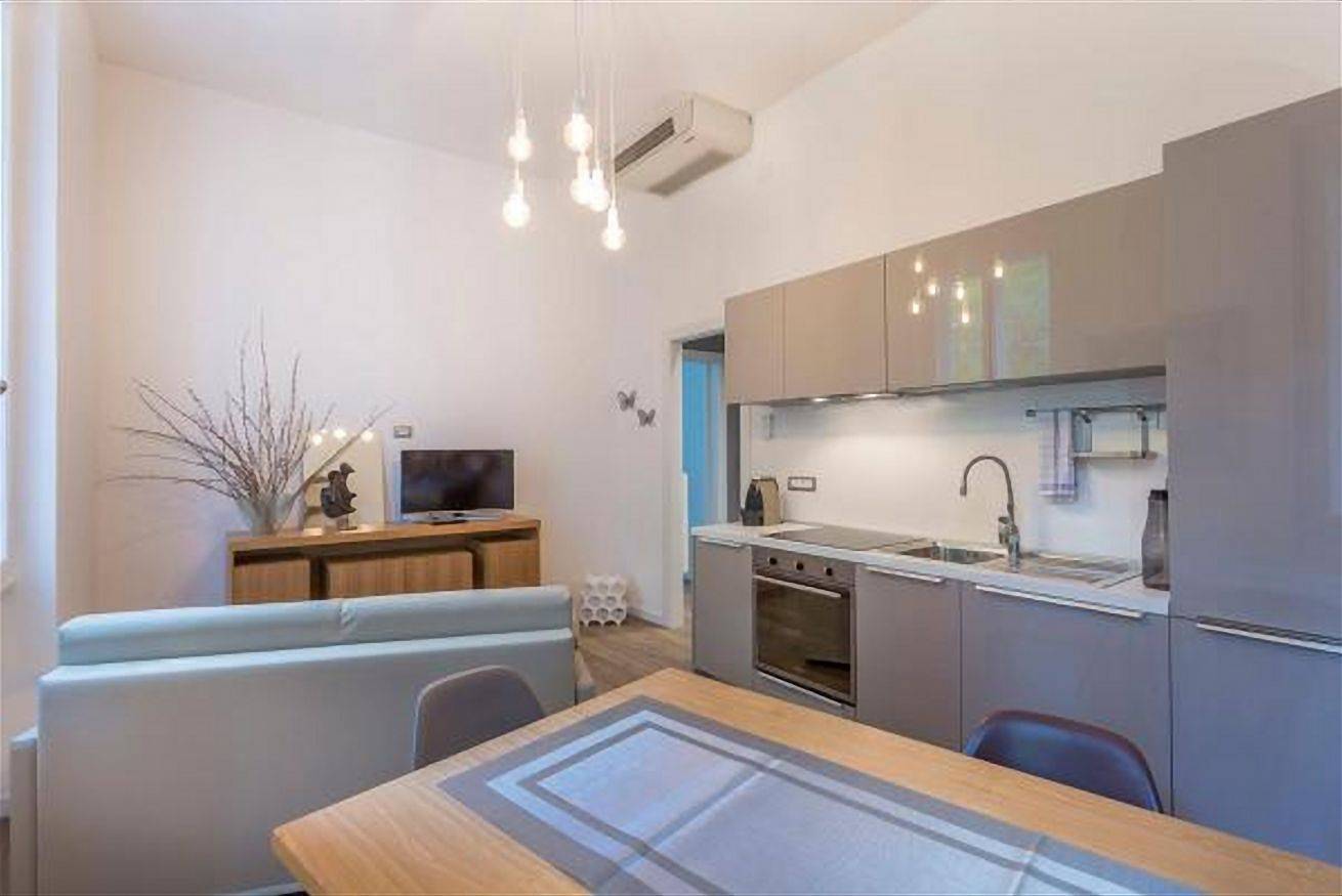 Apartamento entero, New! 2-Room Apt @ Viale Della Vittoria! Udine in Údine, Provincia d'Udine