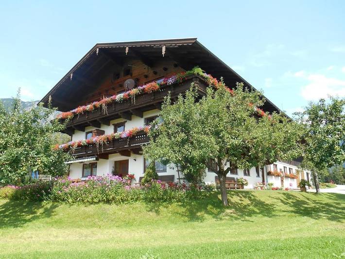 Bauernhof für 6 Personen, mit Balkon und Garten sowie Ausblick