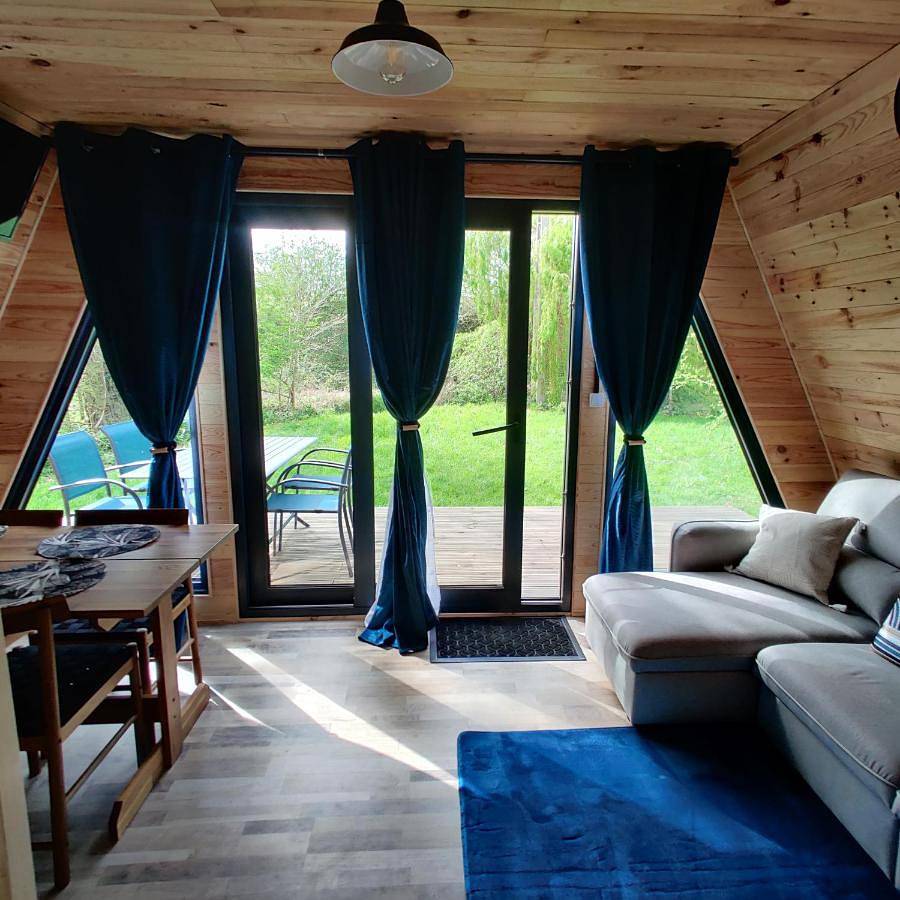 Tipi Dakota des monteaux in Vivy, Vallée de la Loire