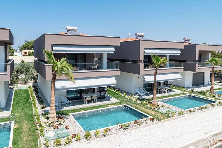 Villa für 6 Personen, mit Balkon - 1