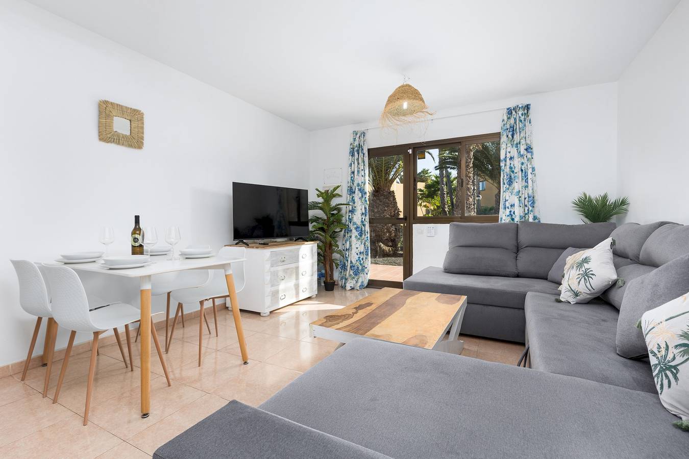 Entire apartment, Home2Book Relaxing Stay in Corralejo in Oasis Tamarindo, La Oliva